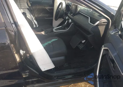 2021 Toyota Rav4 Le z USA, uszkodzony, nr VIN 2T3H1RFV5MW148394